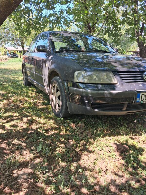 Volkswagen - Passat - 1.9 66kw