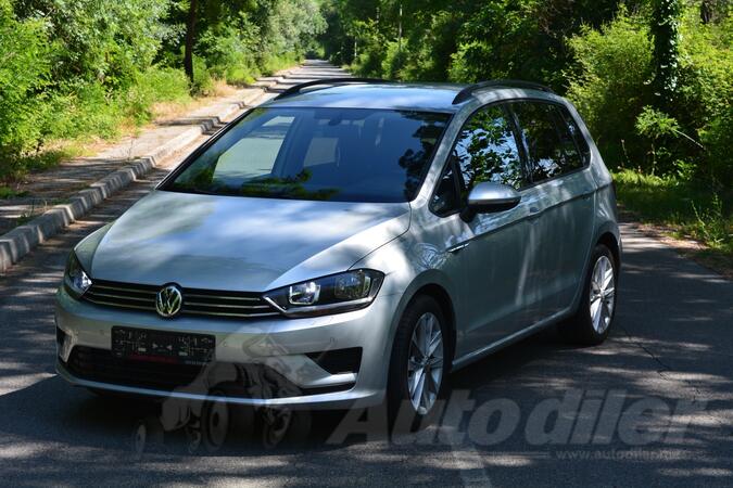 Volkswagen - Golf Sportsvan - 1.6tdi