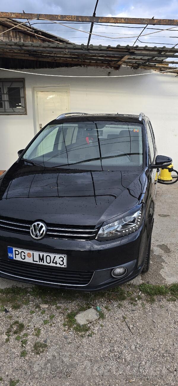 Volkswagen - Touran - 2.0 130kw dsg