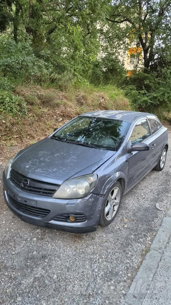 Opel - Astra -  GTC