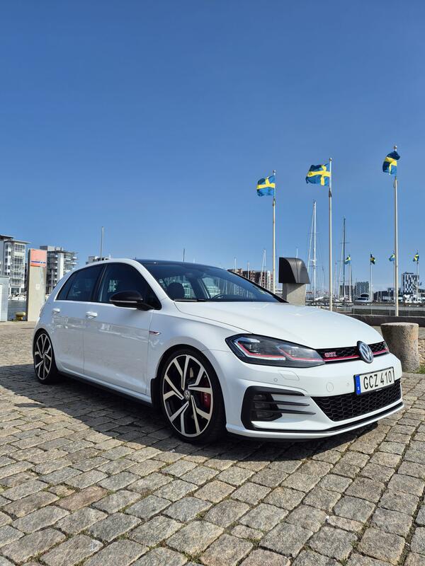 Volkswagen - Golf 7.5 - 2.0 GTI
