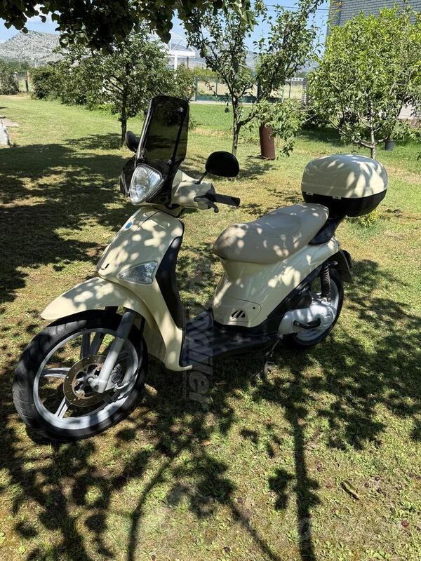 Piaggio - liberty