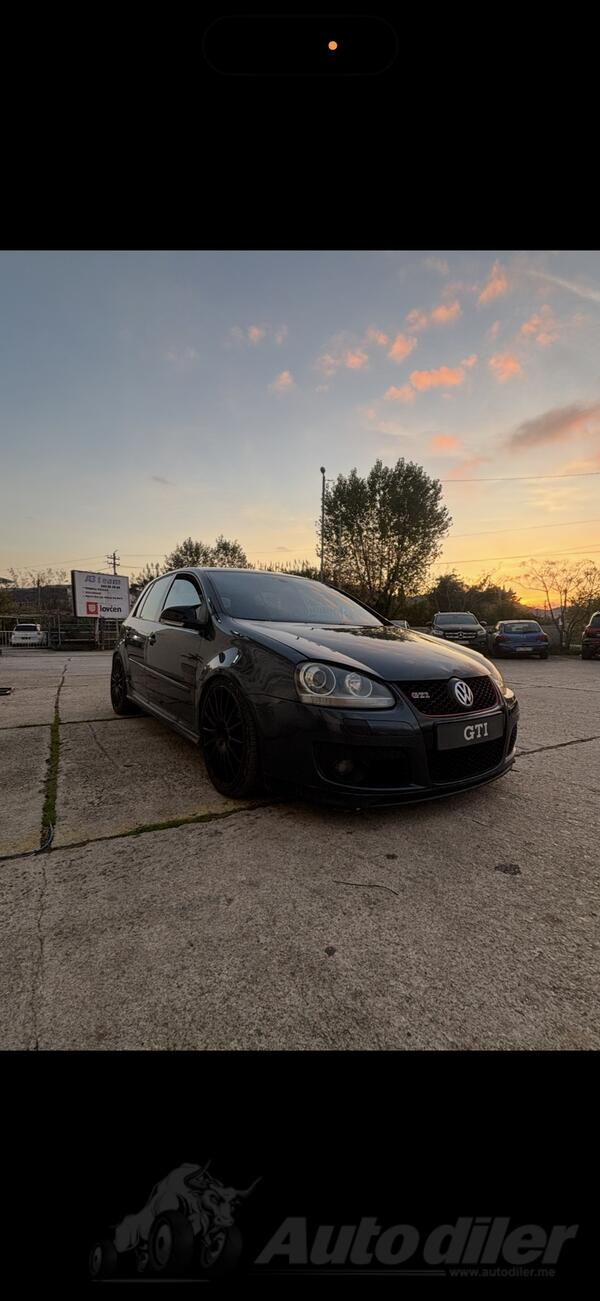 Volkswagen - Golf GTI - 2.0 bwa