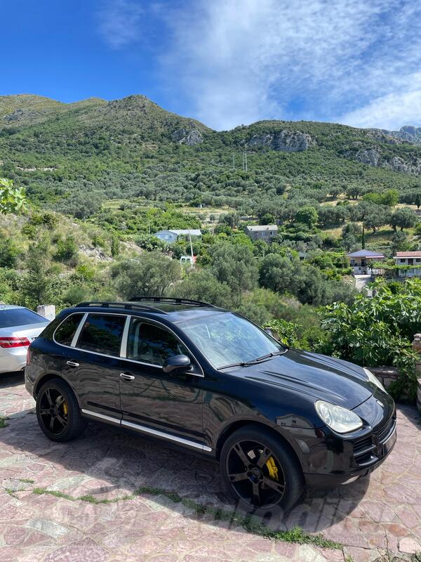 Porsche - Cayenne - S