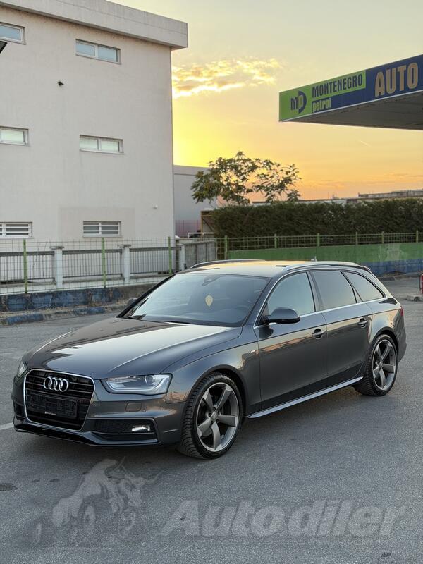 Audi - A4 - S line