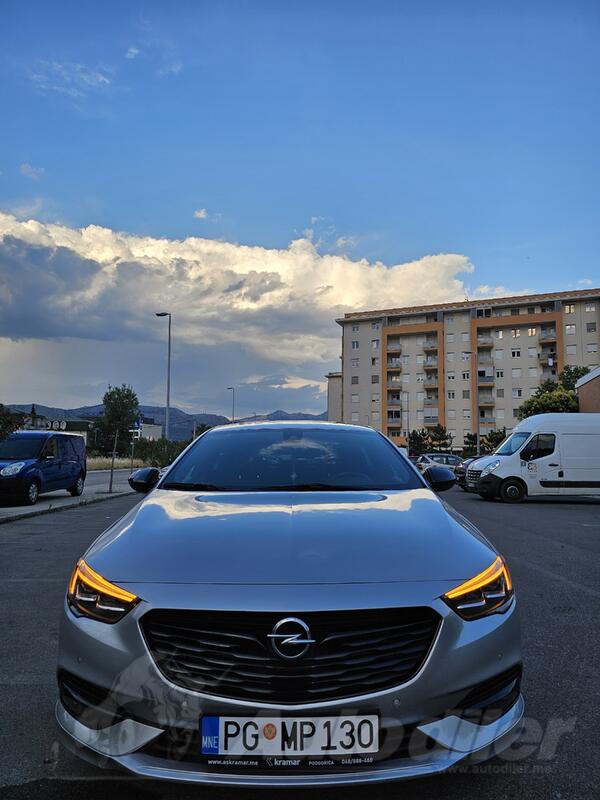 Opel - Insignia - 2.0