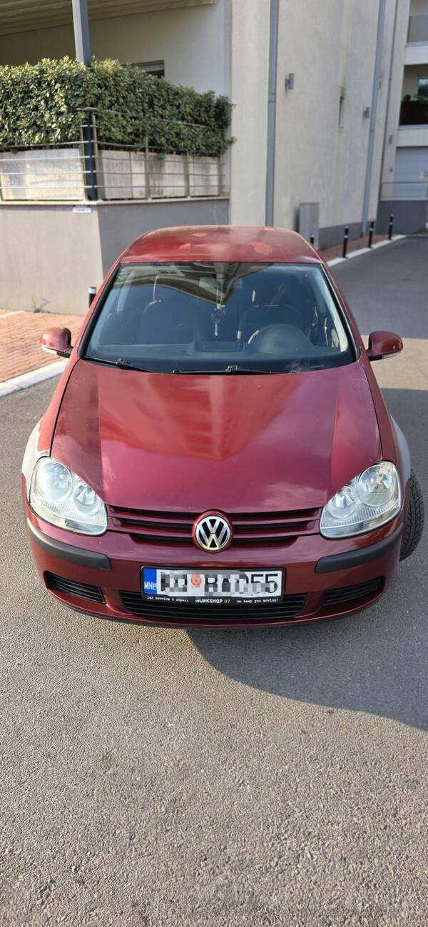 Volkswagen - Golf 5 - 1.9 tdi