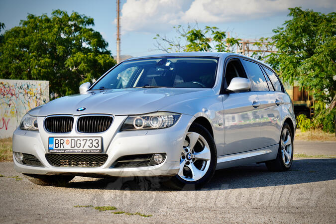 BMW - 320