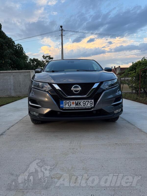 Nissan - Qashqai - 1,2
