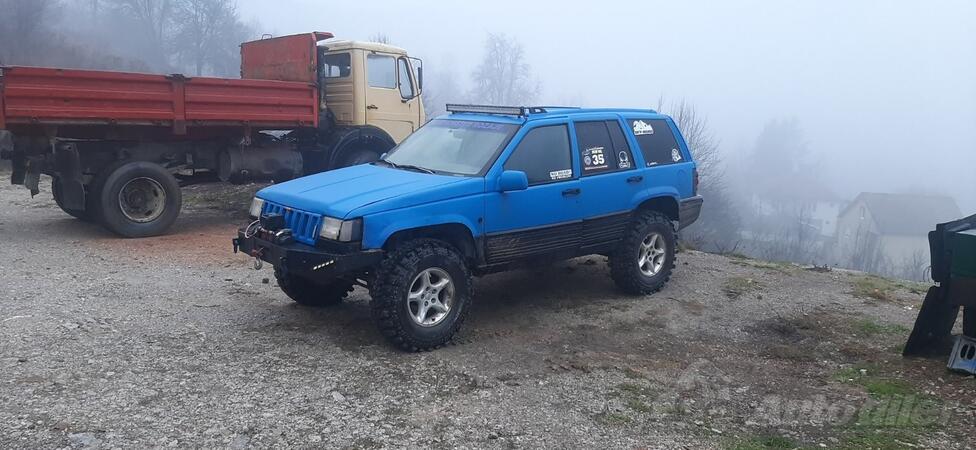 Jeep - Grand Cherokee - 5.2