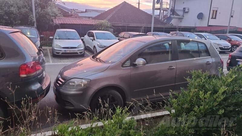 Volkswagen - Golf Plus - Golf 5 Plus 1.9 TDI