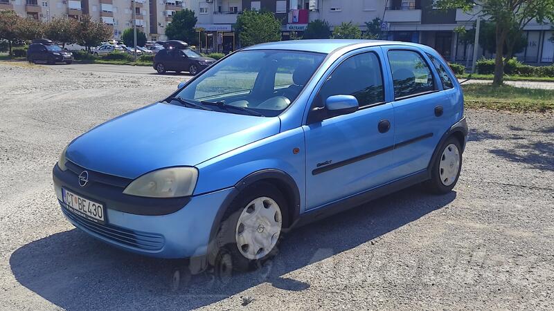Opel - Corsa - 1.0