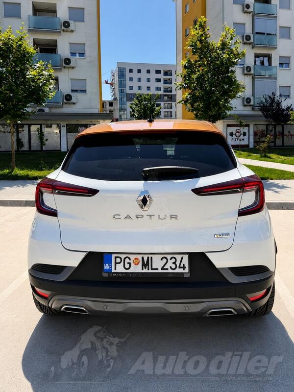 Renault - Captur - 1.3 TCe, 140KS