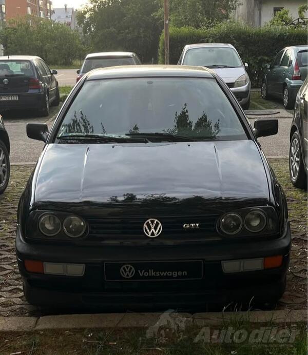 Volkswagen - Golf 3 - 1.6GT