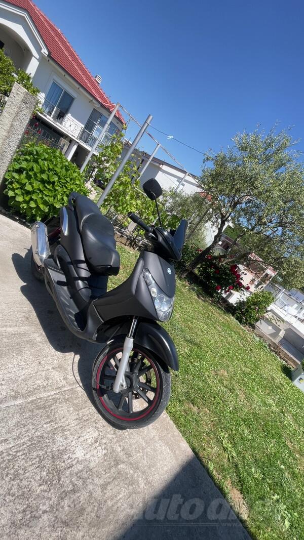 Piaggio - beverly 250ie