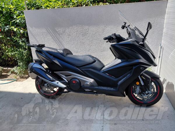 Kymco - ak 550