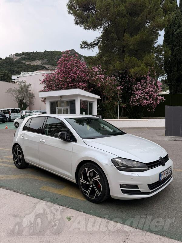 Volkswagen - Golf 7 - 2.0