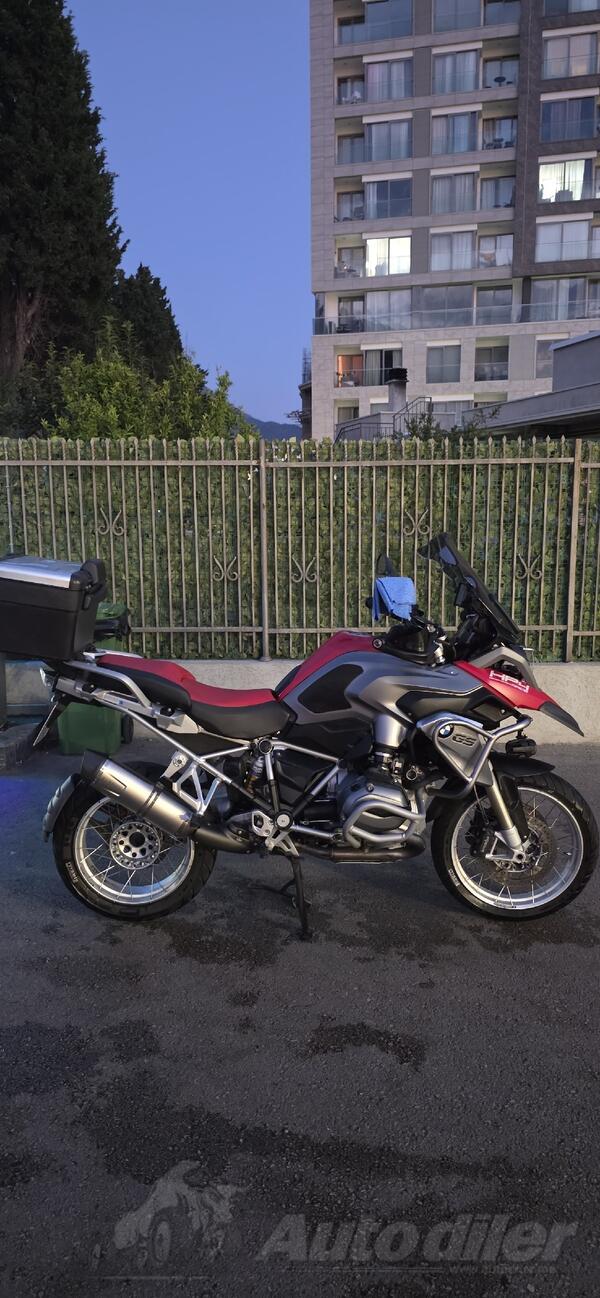 BMW - GS 1200