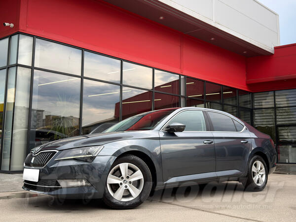 Škoda - Superb - 2.0 TDI DSG-Tiptronik Business Line -LED- 150 KS