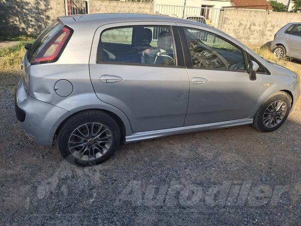 Fiat - Punto - 1.3MJTD