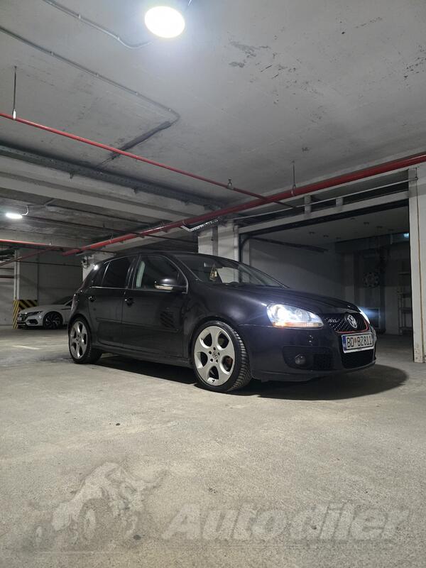 Volkswagen - Golf 5 - 2.0