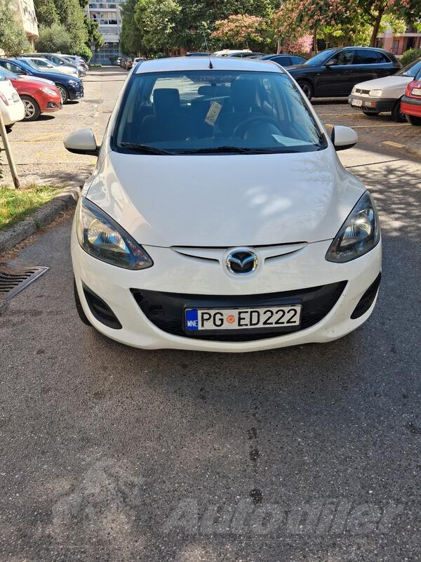 Mazda - 2 - 1,3I CE PLUS