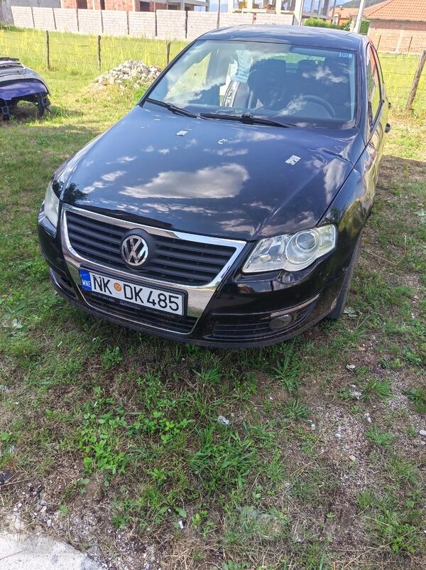 U djelovima Volkswagen - Passat 6