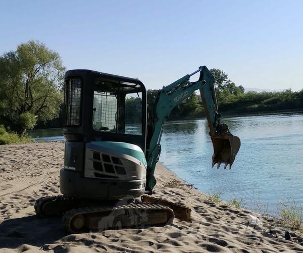 Kobelco - sk27sr