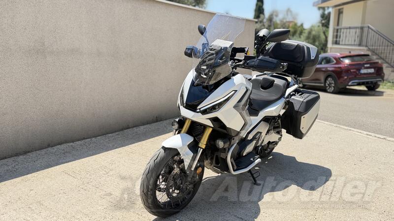 Honda - X ADV 750