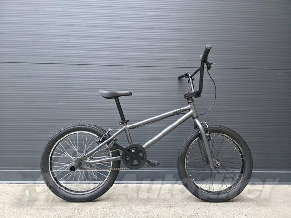 B-Twin - BMX