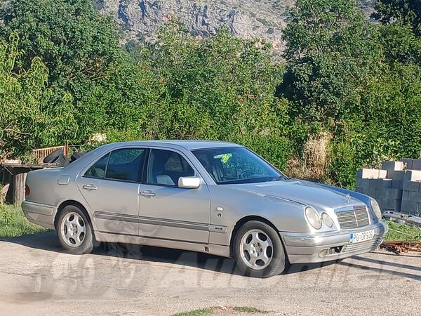 Mercedes Benz - E 200 - 2.2 cdi