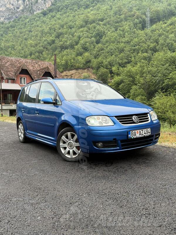 Volkswagen - Touran - 2.0 TDI