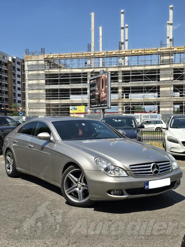 Mercedes Benz - CLS 320
