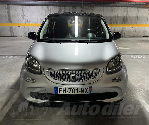 Smart - forFour - EQ