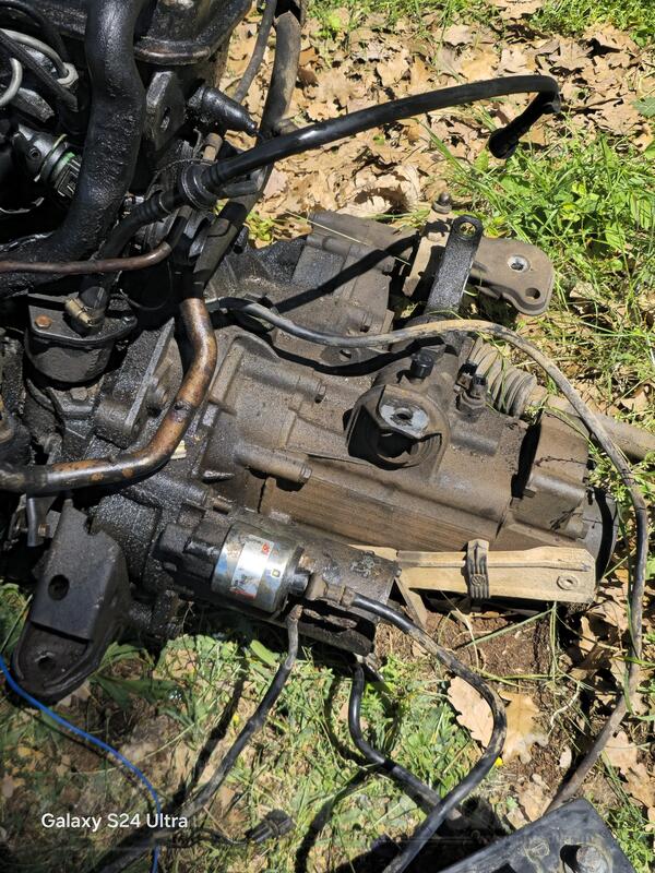 Motor za Automobile - Volkswagen - Golf 3    - 2026