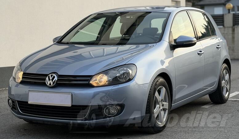 Volkswagen - Golf 6 - 1.6 TDI BLUEMOTION