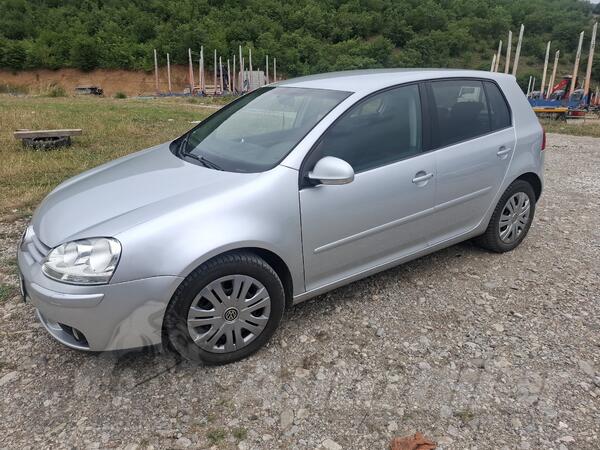 Volkswagen - Golf 5 - tdi