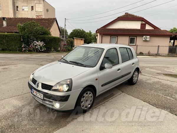 Renault - Clio - 1.5 DCI