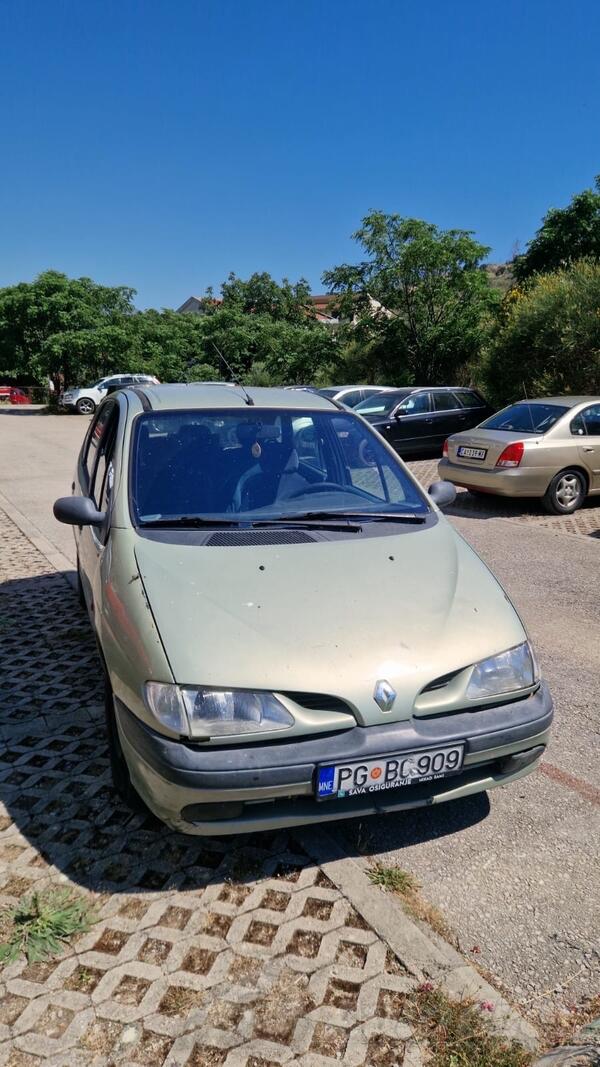Renault - Scenic - 1.6