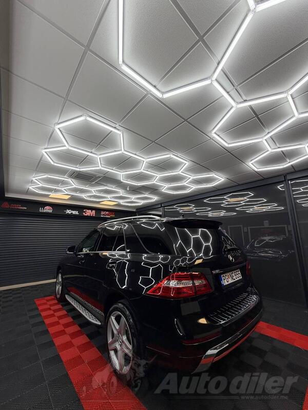 Mercedes Benz - ML 350
