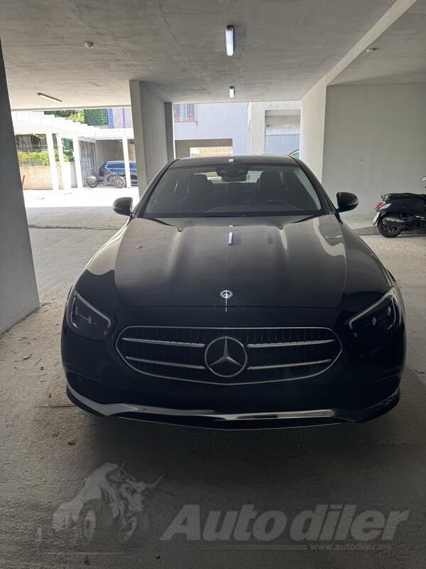 Mercedes Benz - E 300 - E300de