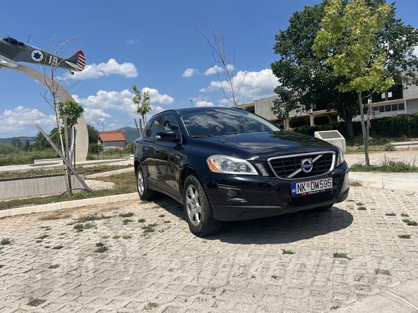 Volvo - XC 60 - 2.4