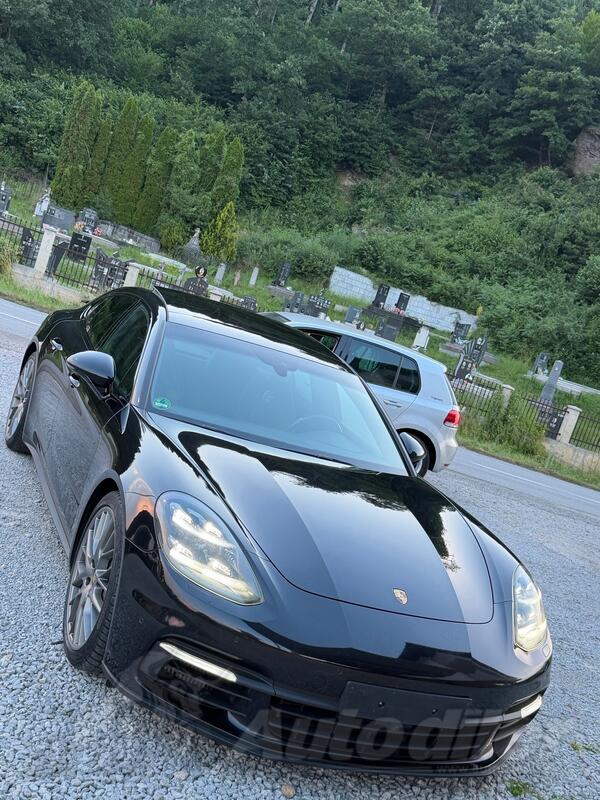 Porsche - Panamera - 4S