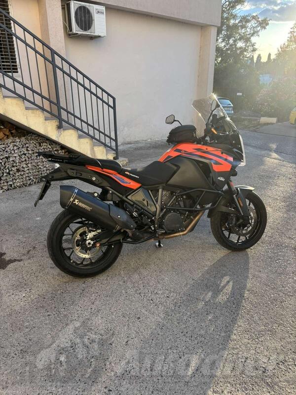 KTM - s1290
