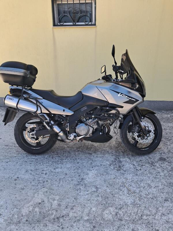 Suzuki - v strom 1000
