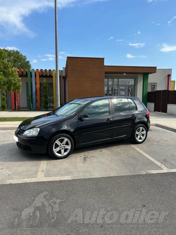 Volkswagen - Golf 5 - 1.9 TDI