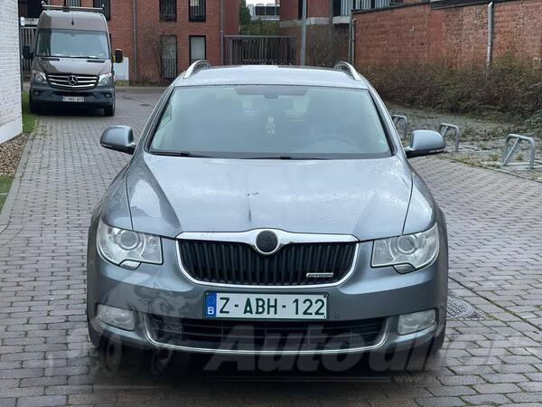 Škoda - Superb - 1.6