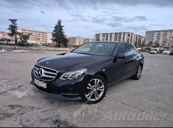 Mercedes Benz - E 220 - E220