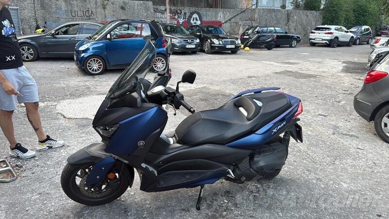 Yamaha - XMAX