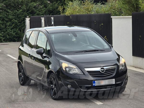 Opel - Meriva - automatik